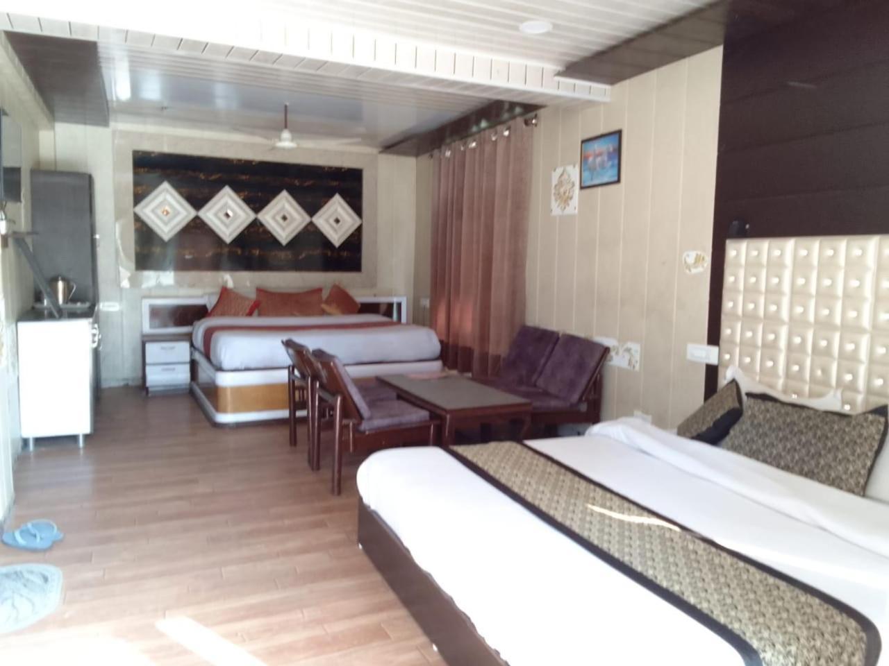 Hotel Fontana Дармсала Экстерьер фото
